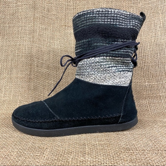 Toms Boots Sweater  Suede  Faux Fur Lined Sz W8.5 - Picture 2 of 9